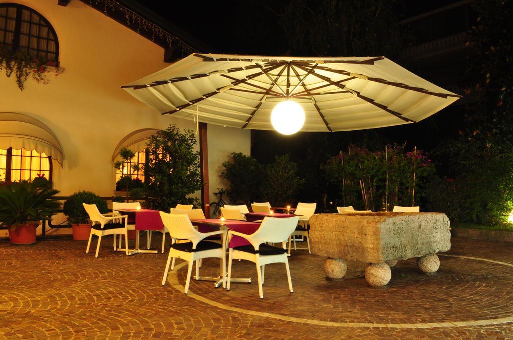 Hotel Prata Verde Prata Di Pordenone Exteriör bild