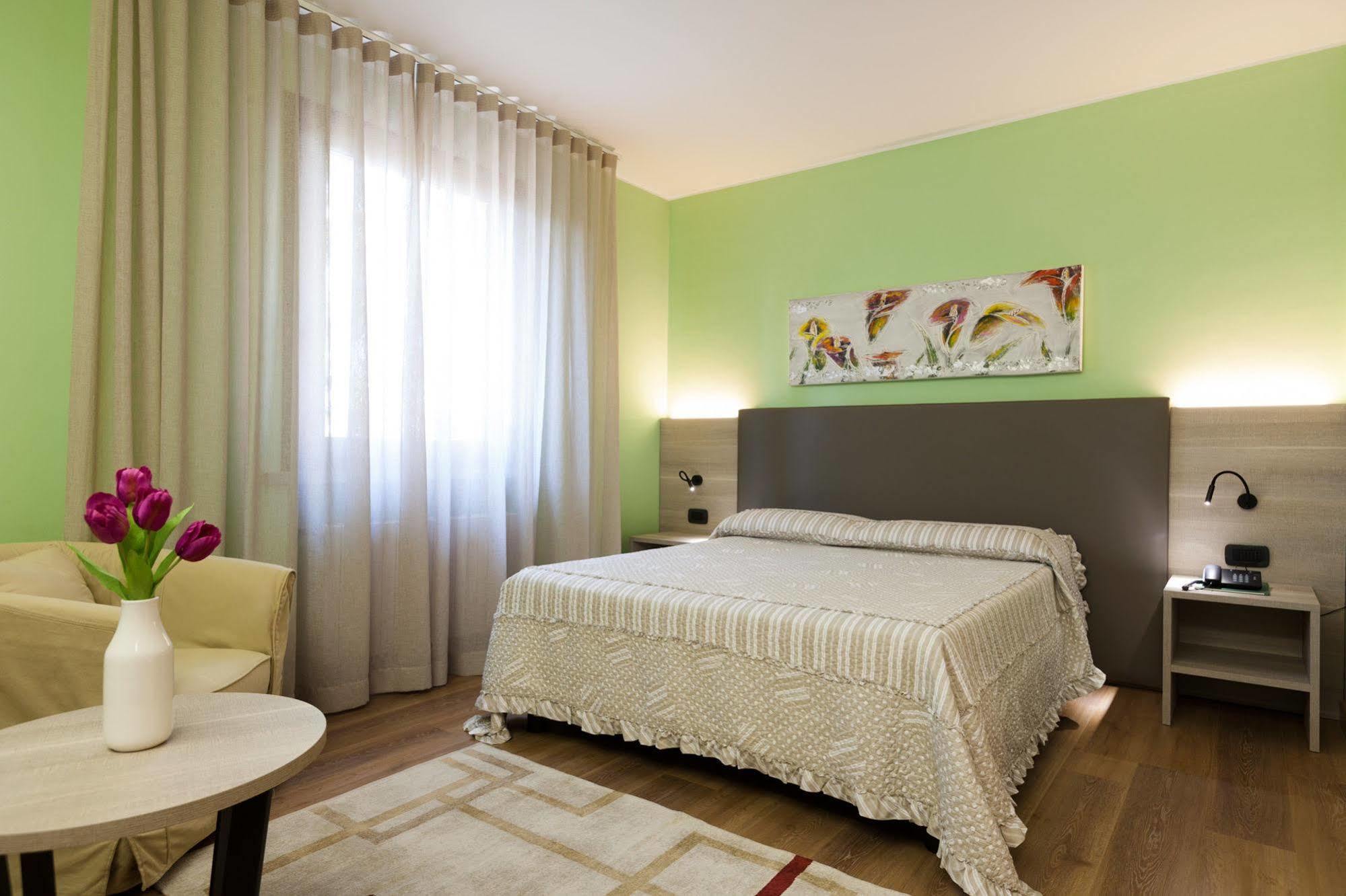Hotel Prata Verde Prata Di Pordenone Exteriör bild