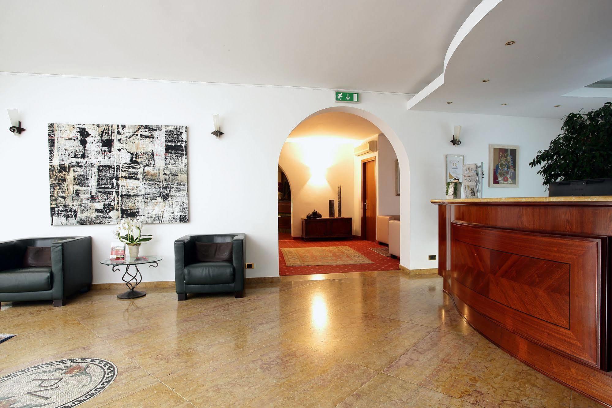 Hotel Prata Verde Prata Di Pordenone Exteriör bild